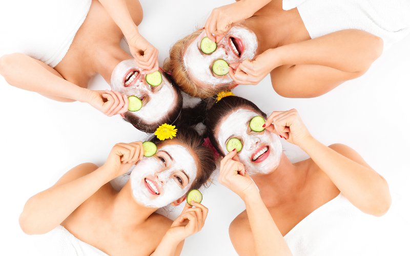 Máscaras faciais caseiras para mães